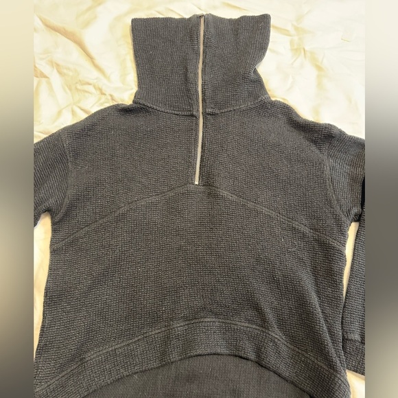 Sweaty Betty Women's Restful Boucle Textured Half Zip Pullover Sweatshirt Size 4 - Picture 11 of 16